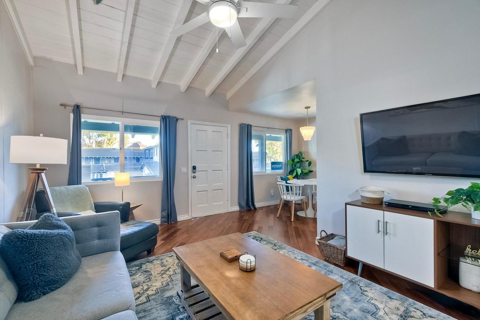 90 Walk Score - Steps To Beach & Dining - Reserved Parking Apartment Carlsbad Luaran gambar